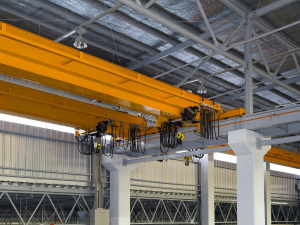 Overhead Crane in Kolhapur
